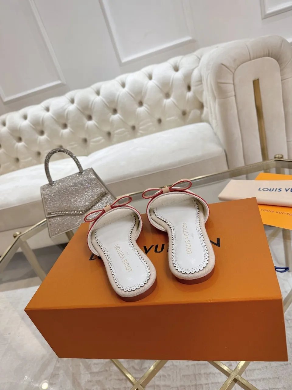 👟👟Ex-factory price 340👟👟 Genuine leather sole +40 Lv denim jacquard slippers, ex-factory price 70-43 Leather sole +40